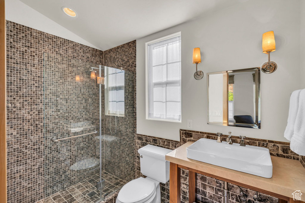 Photo 24 for MLS #2081687 at 105 River Bend Cir #105