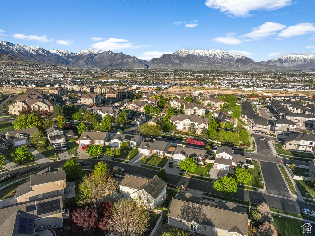 Bird's eye view with a mountain view and a residential view
