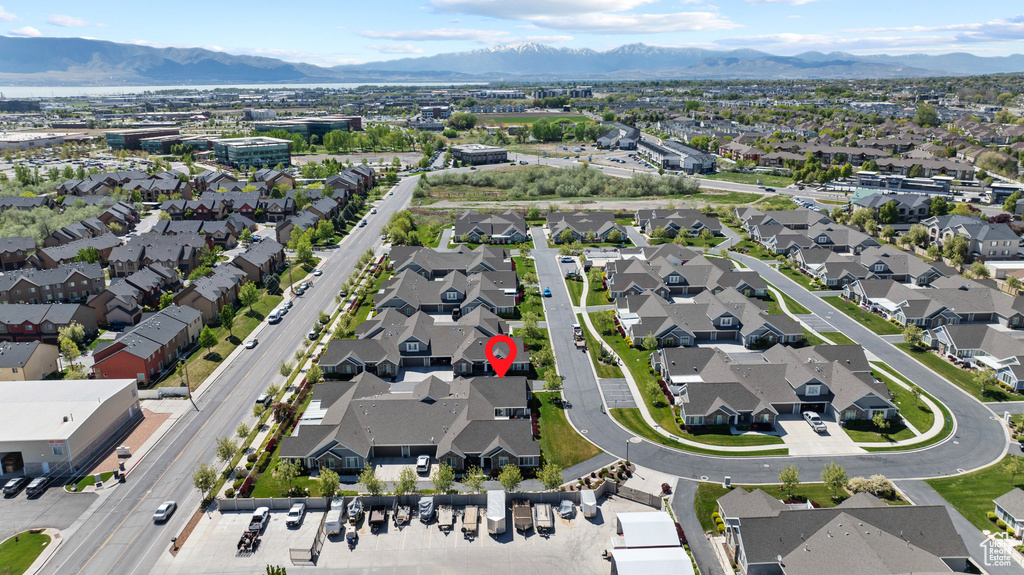 Aerial view with a residential view and a mountain view