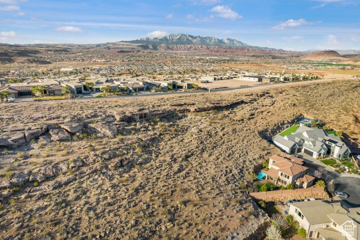 Aerial view featuring a residential view and a mountain view