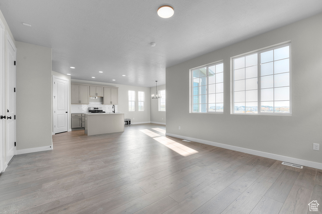 6636 W SPRING SNOW LN Herriman, UT 84096