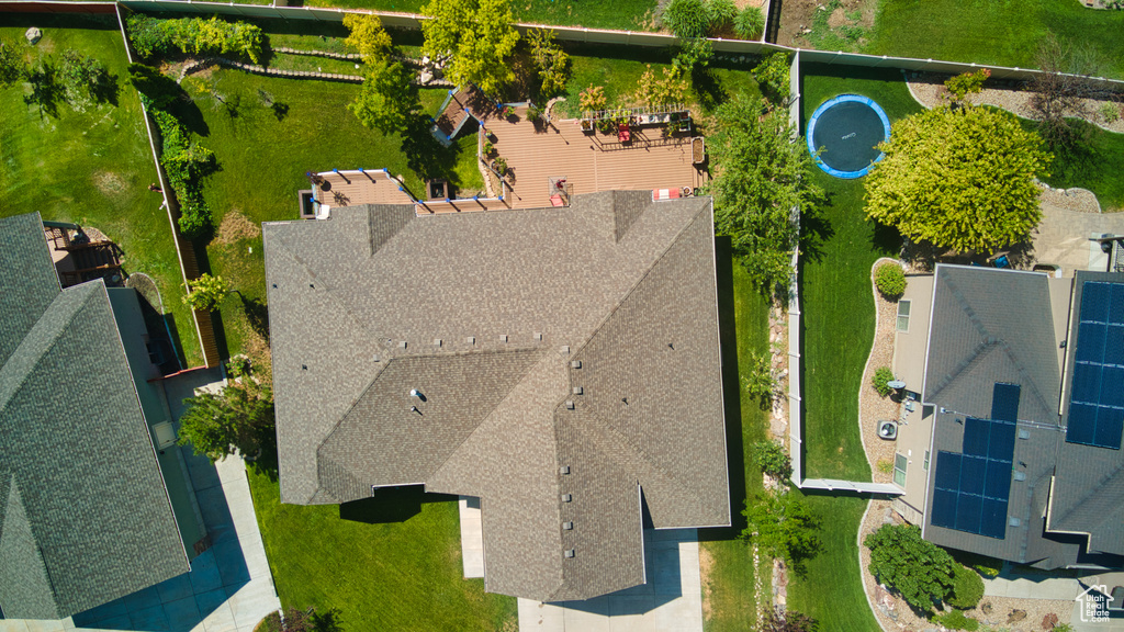 Birds eye view of property