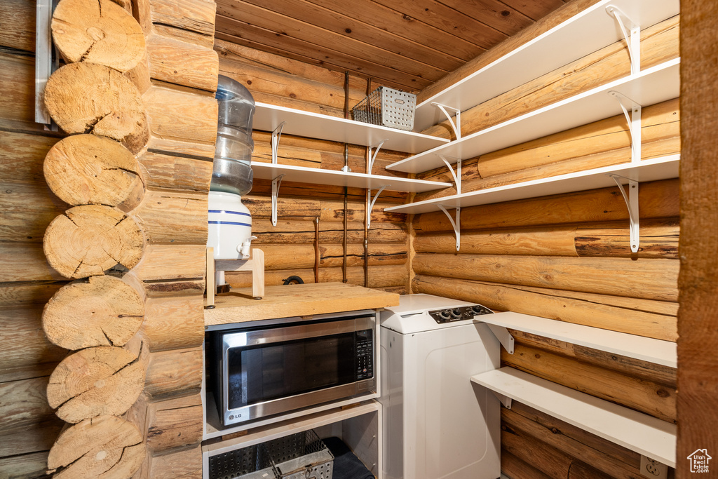 9290 E BOBCAT HAVEN LN Brighton, UT 84121