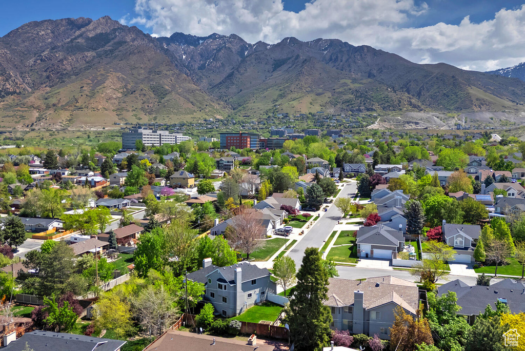 Aerial view featuring a residential view and a mountain view