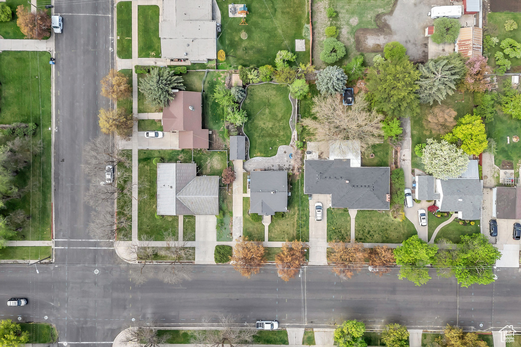 Bird\'s eye view featuring a residential view