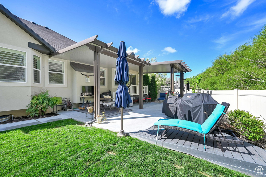 View of patio / terrace with fence