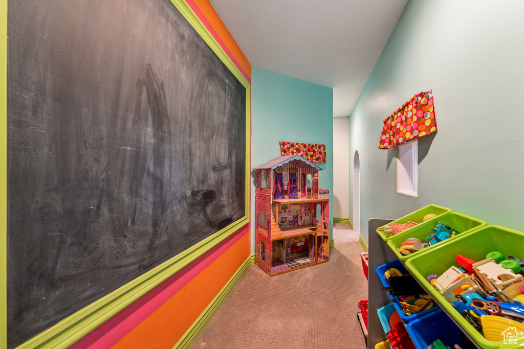 Playroom with carpet floors