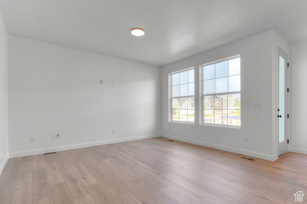 6621 W SPRING SNOW LN Herriman, UT 84096