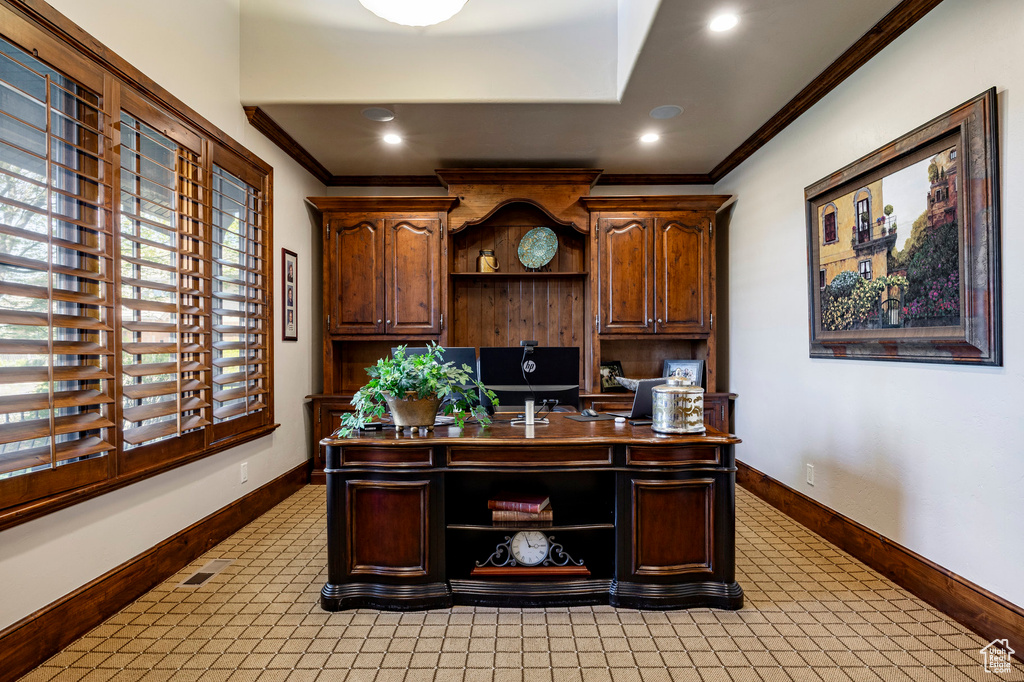 Office featuring recessed lighting, baseboards, ornamental molding, and light floors