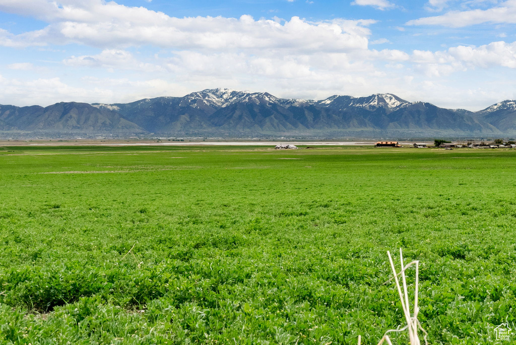 Property view of mountains featuring a rural view