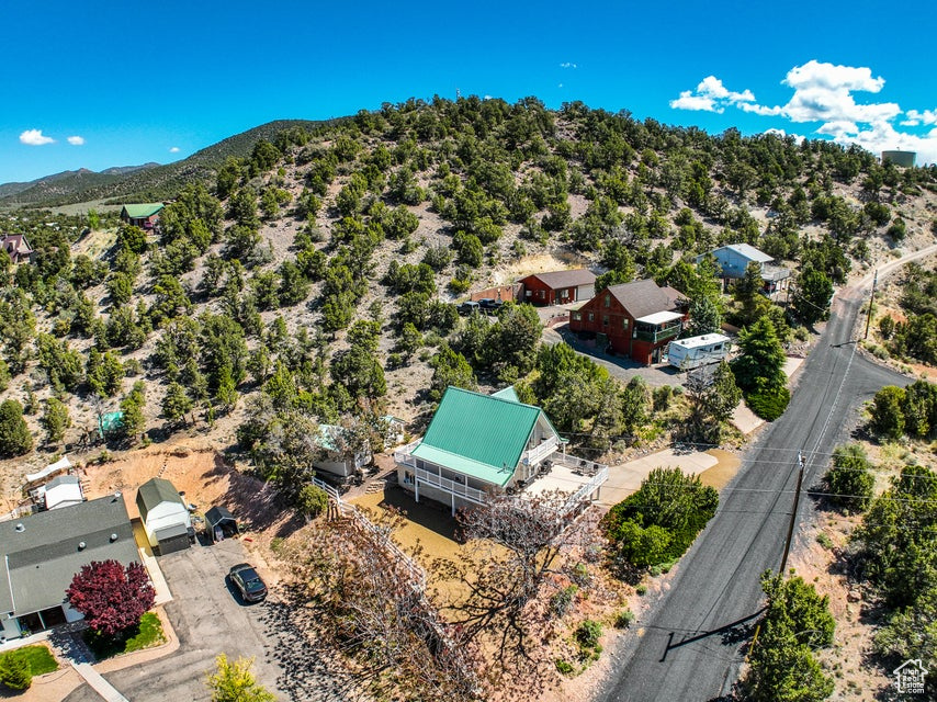172 E RED RD Central, UT 84722