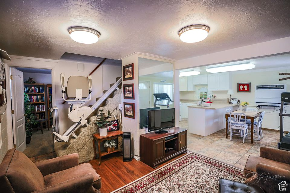 172 E RED RD Central, UT 84722