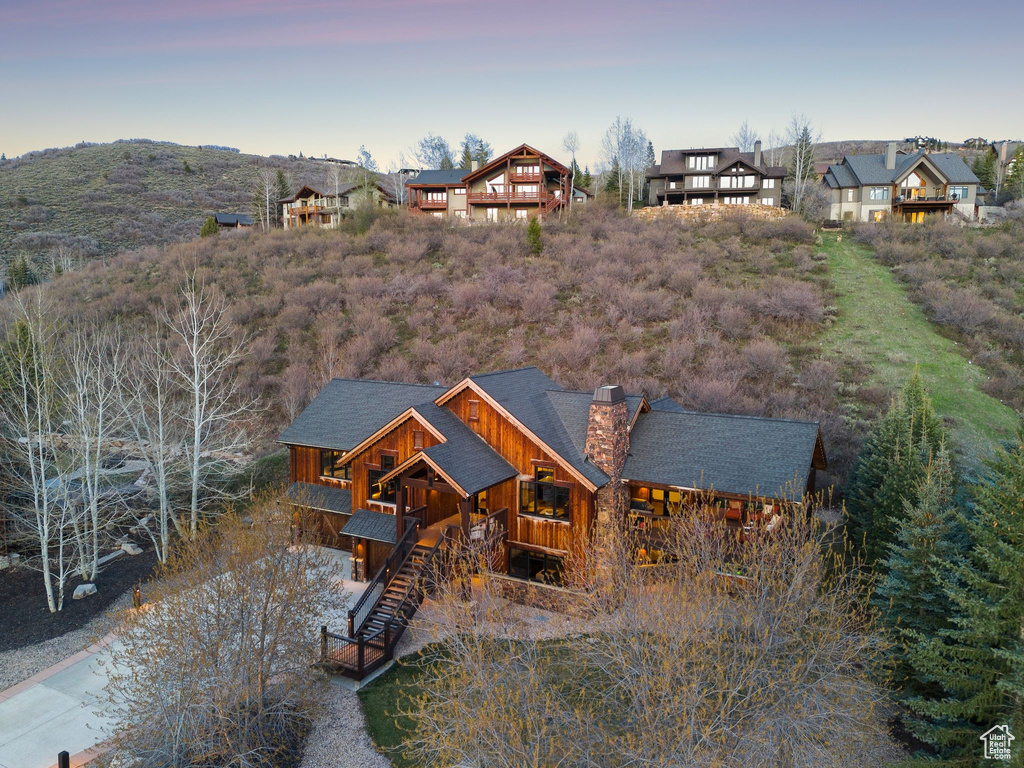 Birds eye view of property featuring a residential view