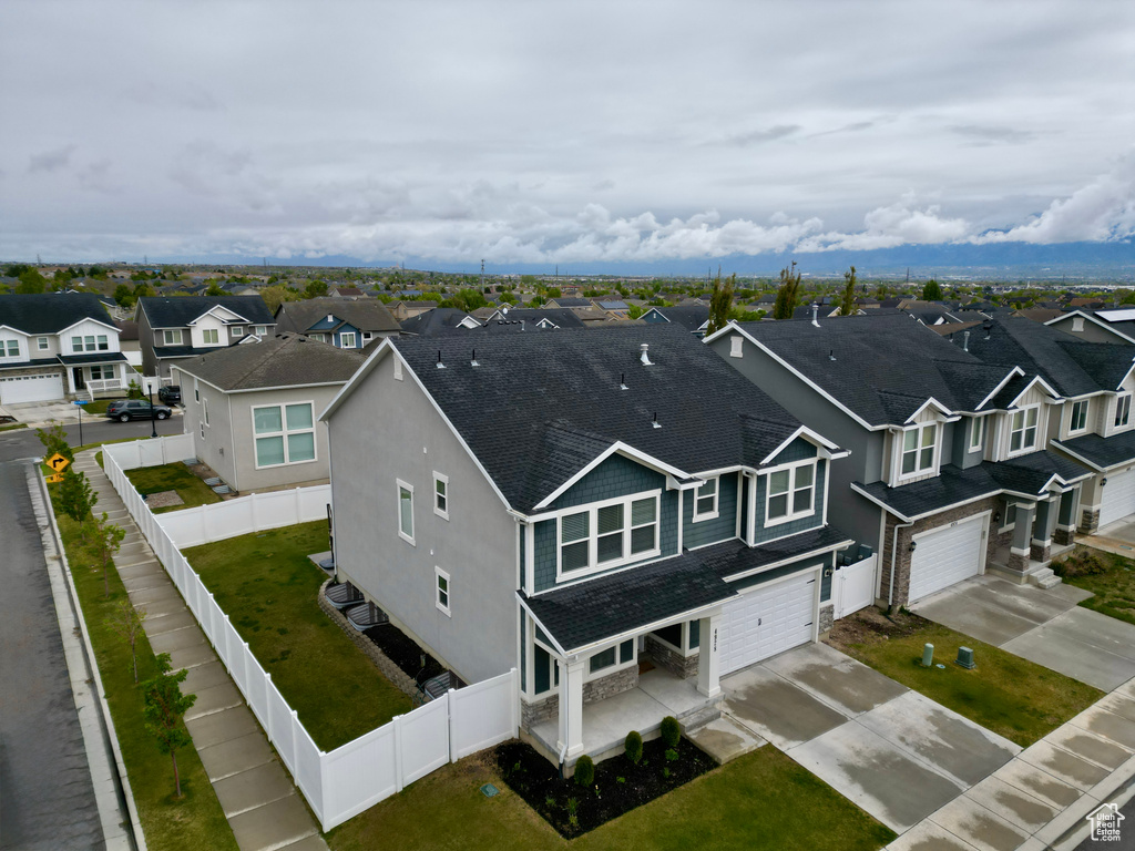 Drone / aerial view featuring a residential view