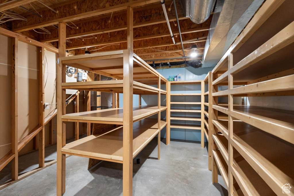 1295 N 190 E Lehi, UT 84043