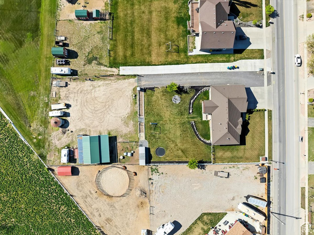 Birds eye view of property