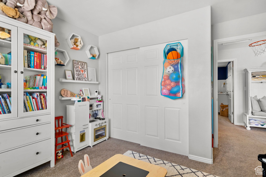 Game room featuring carpet flooring
