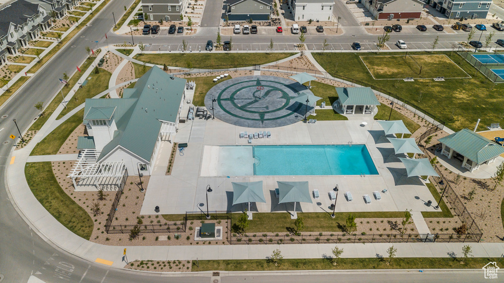 Birds eye view of property
