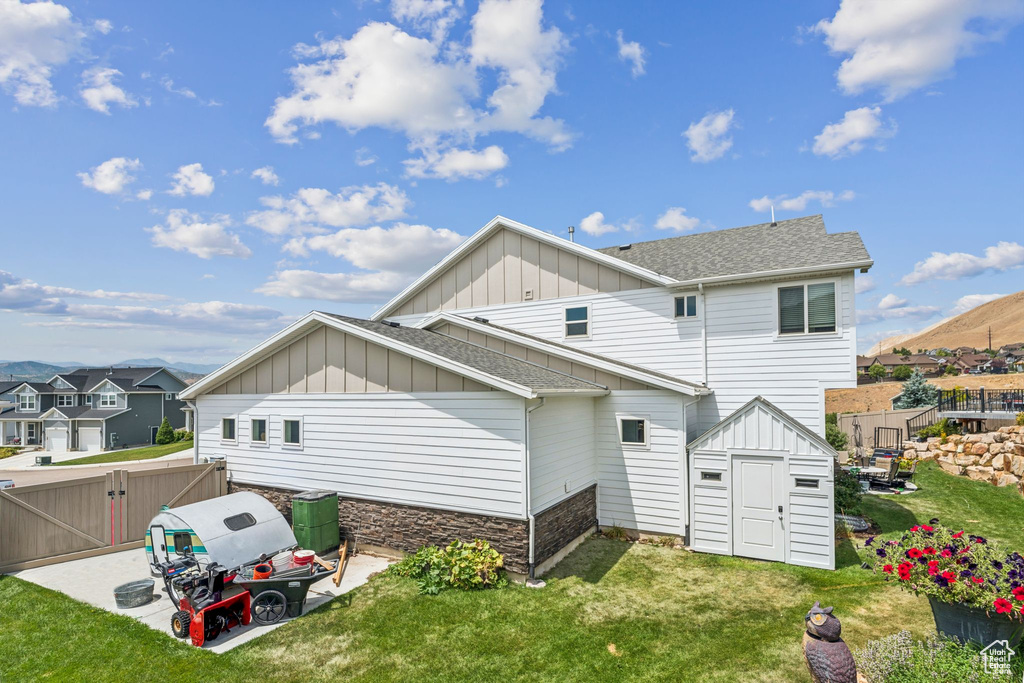 4852 N ARCTIC FOX CIR Lehi, UT 84043