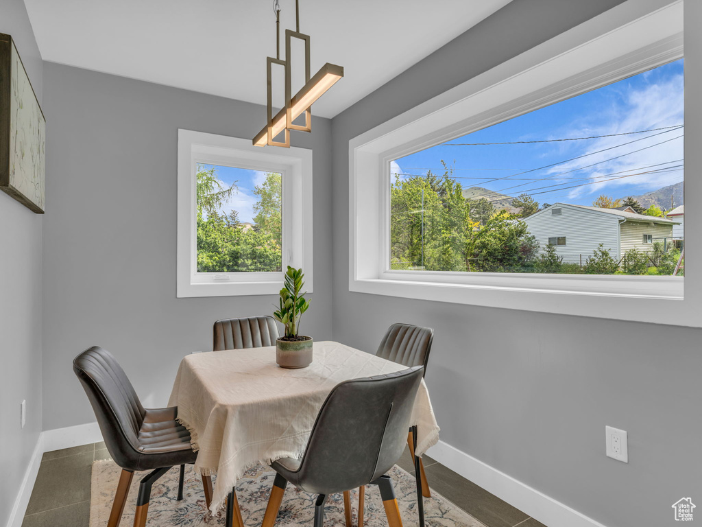Dining room with baseboards