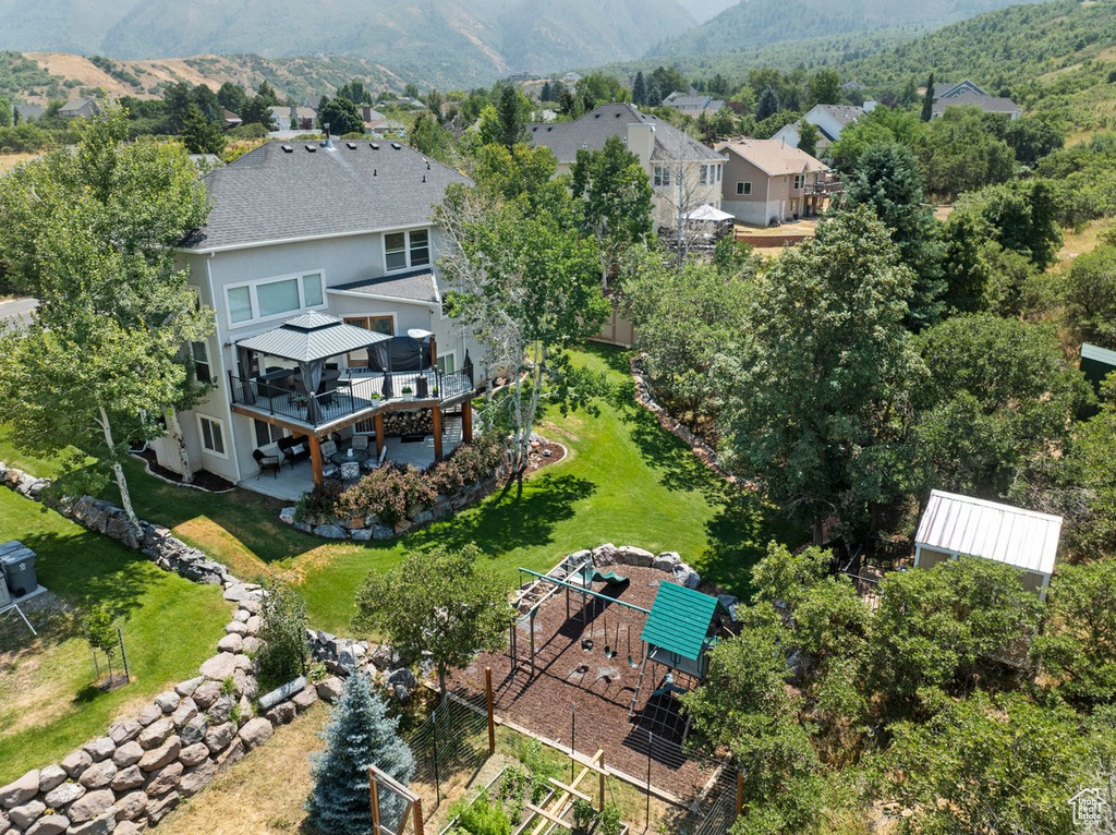 Birds eye view of property featuring a residential view