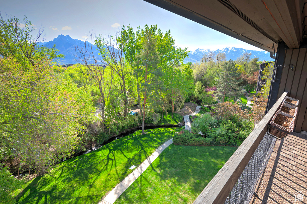 View of yard with a mountain view