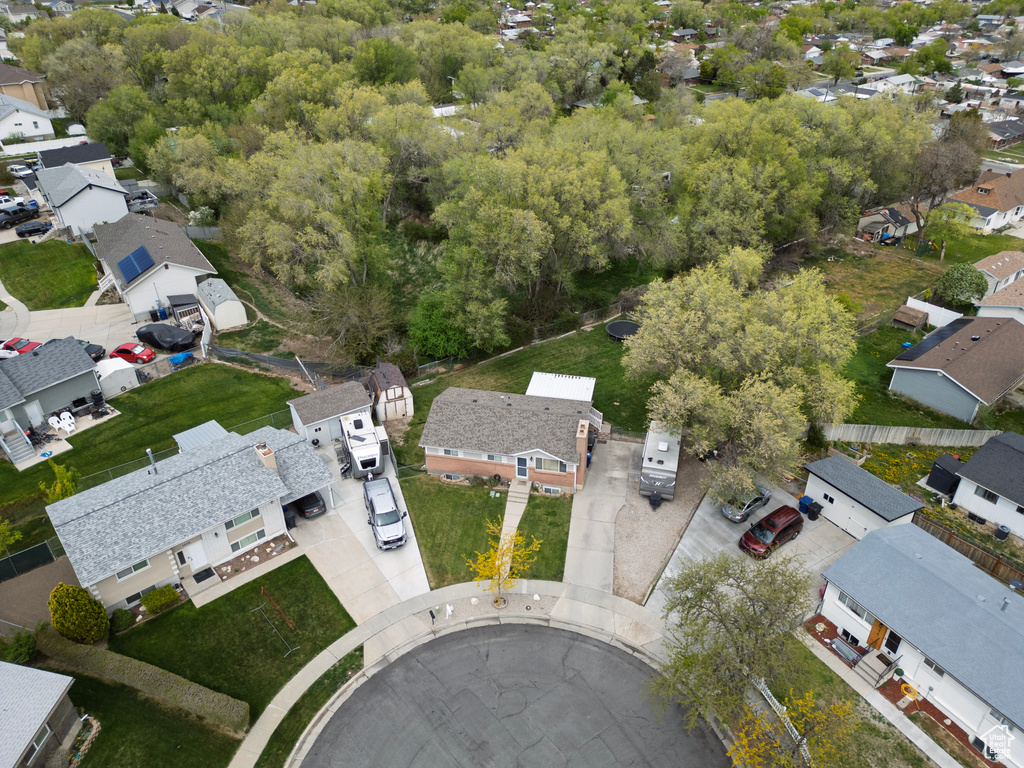 Bird's eye view with a residential view