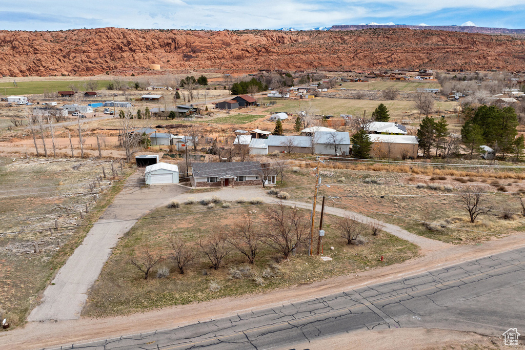View of yard with a mountain view and a rural view