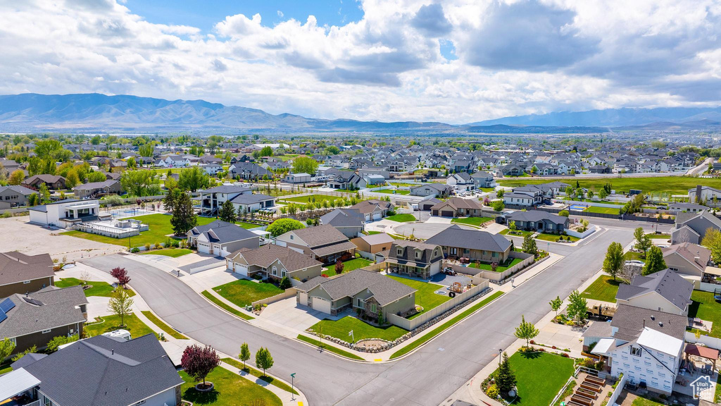 Bird\'s eye view featuring a residential view and a mountain view