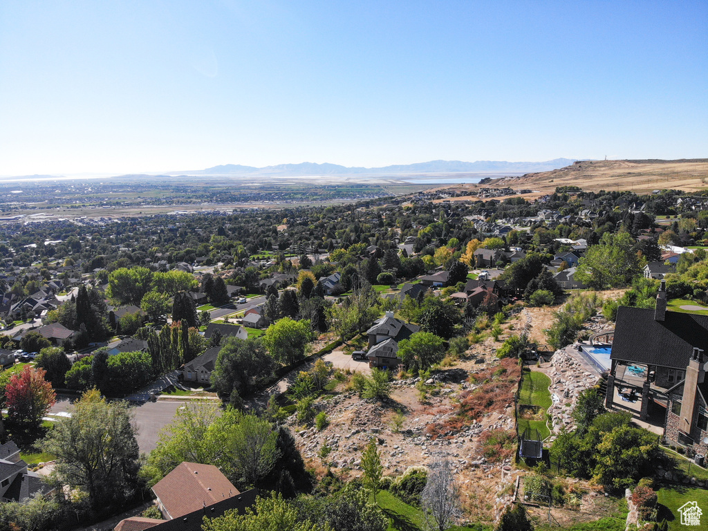 Aerial view featuring a residential view and a mountain view