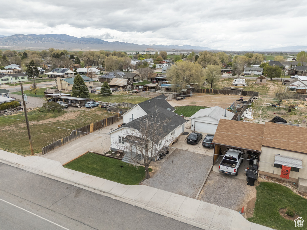 Aerial view with a residential view and a mountain view