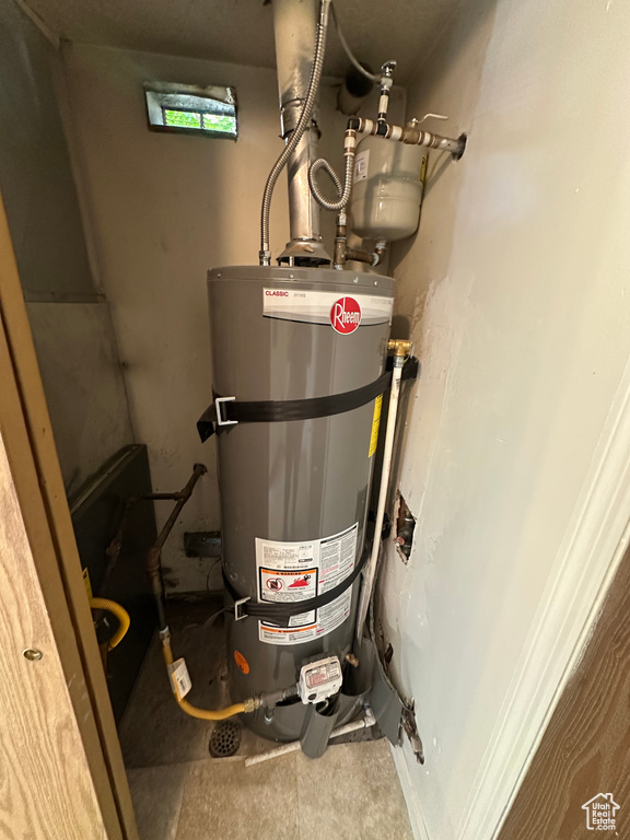Utility room with secured water heater