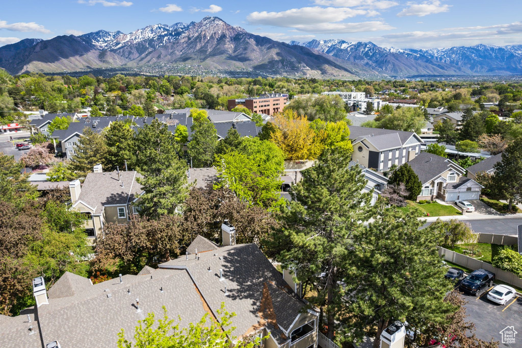 Drone / aerial view featuring a mountain view and a residential view