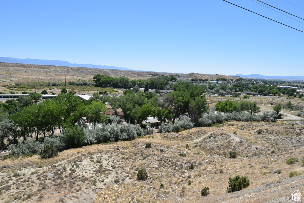View of mountain feature