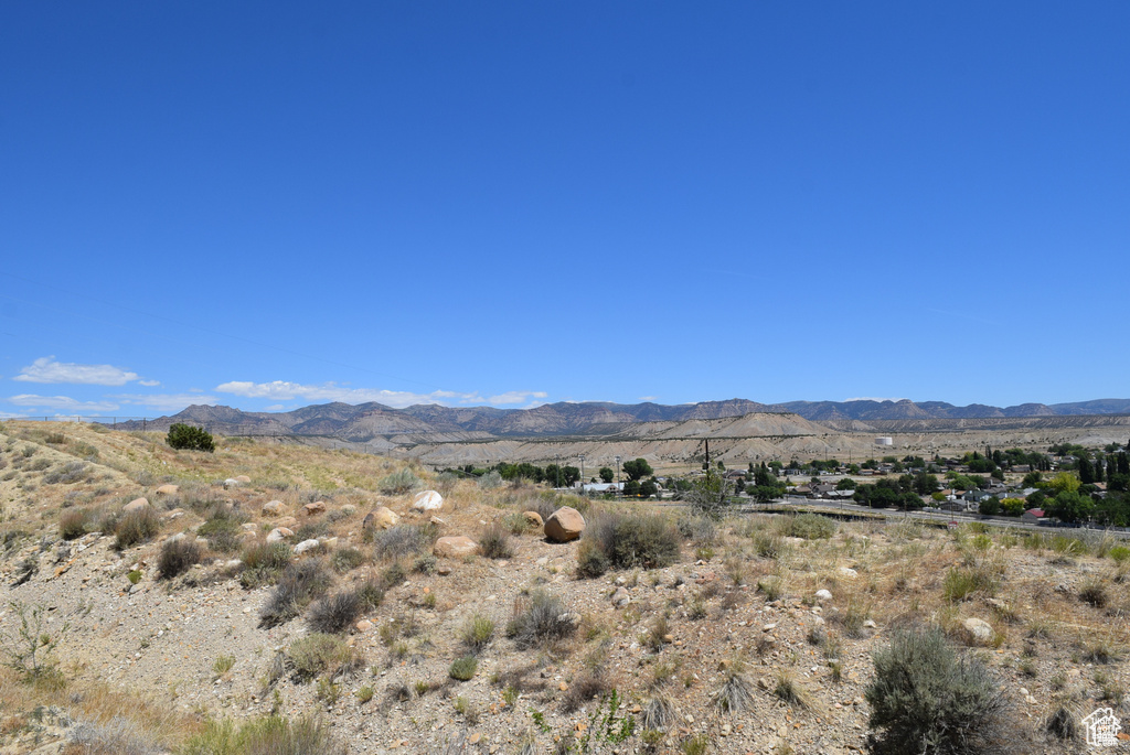 View of mountain feature