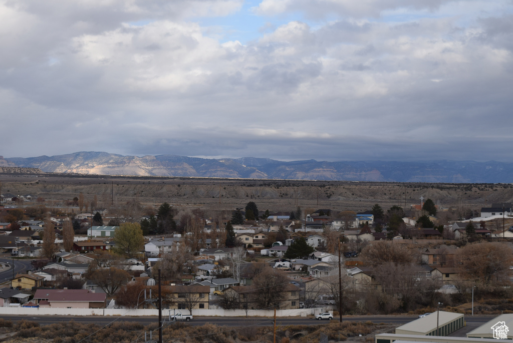 Mountain view featuring a residential view