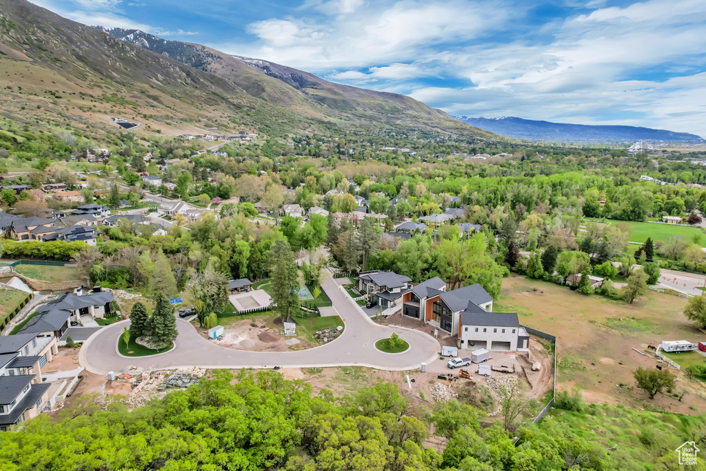 Drone / aerial view featuring a residential view and a mountain view