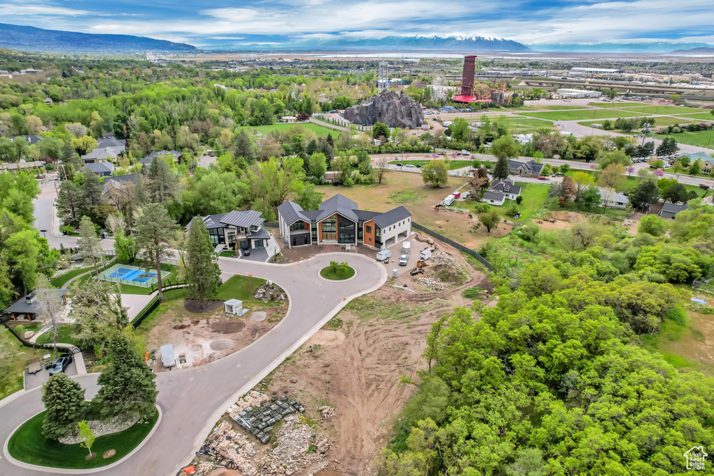 Drone / aerial view with a mountain view