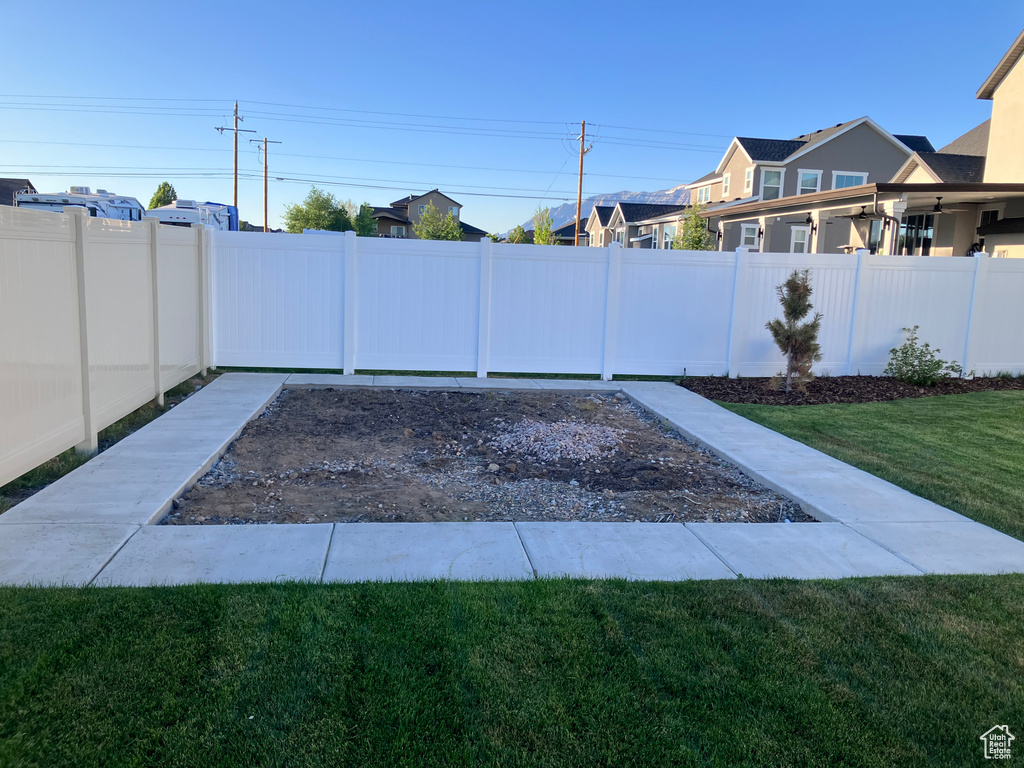 View of patio / terrace featuring a residential view