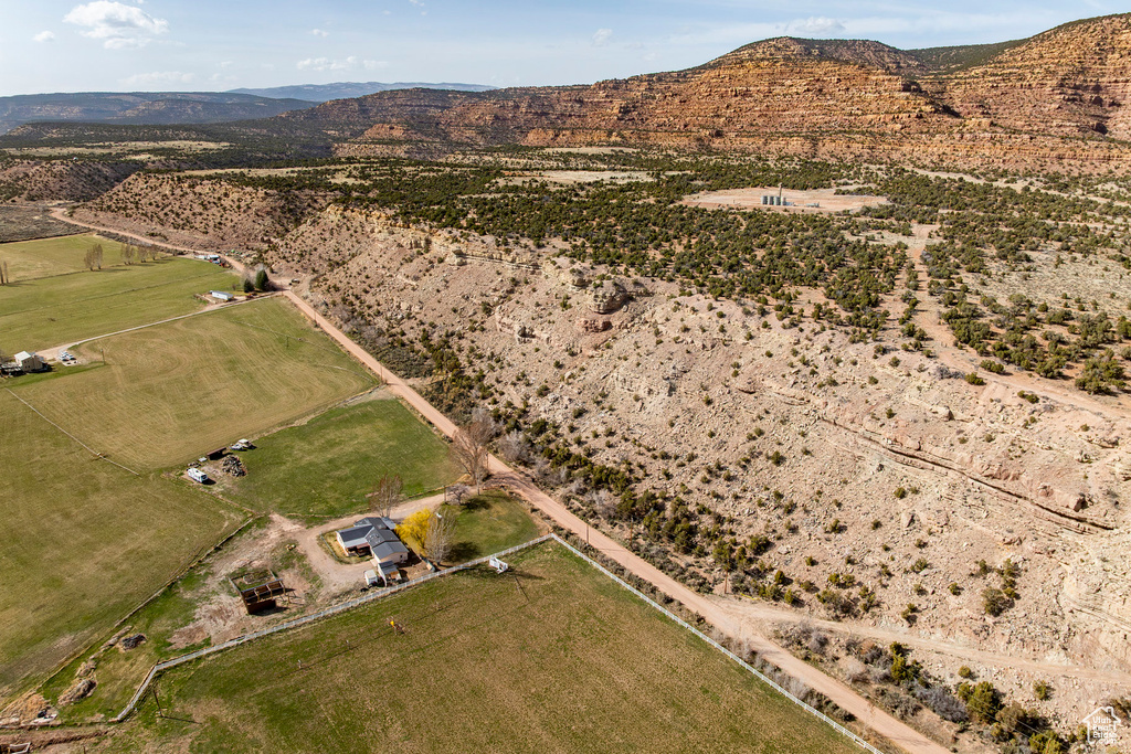 Bird's eye view featuring a mountain view and a rural view