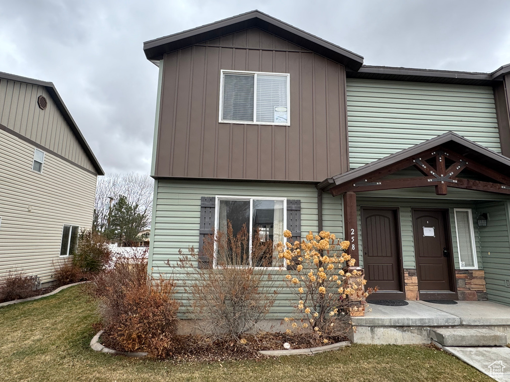 View of front of home with a front yard