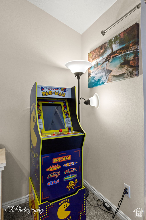 Rec room with baseboards