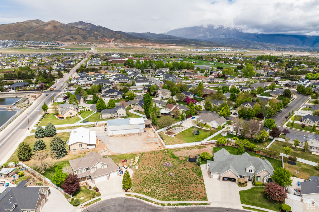 Drone / aerial view featuring a residential view and a mountain view