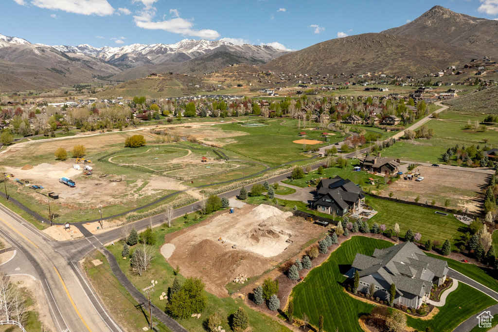 Aerial view with a residential view and a mountain view