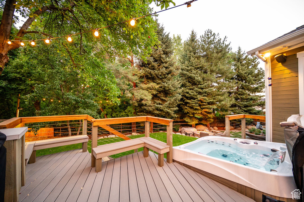 Deck with a hot tub