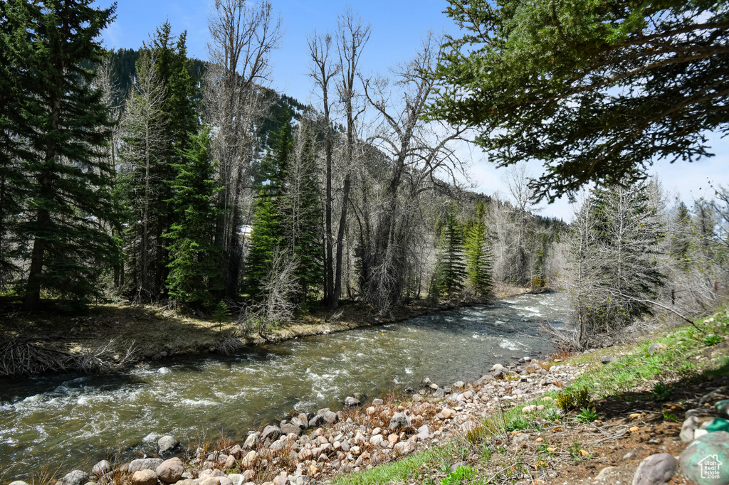 View of nature featuring a mountain view