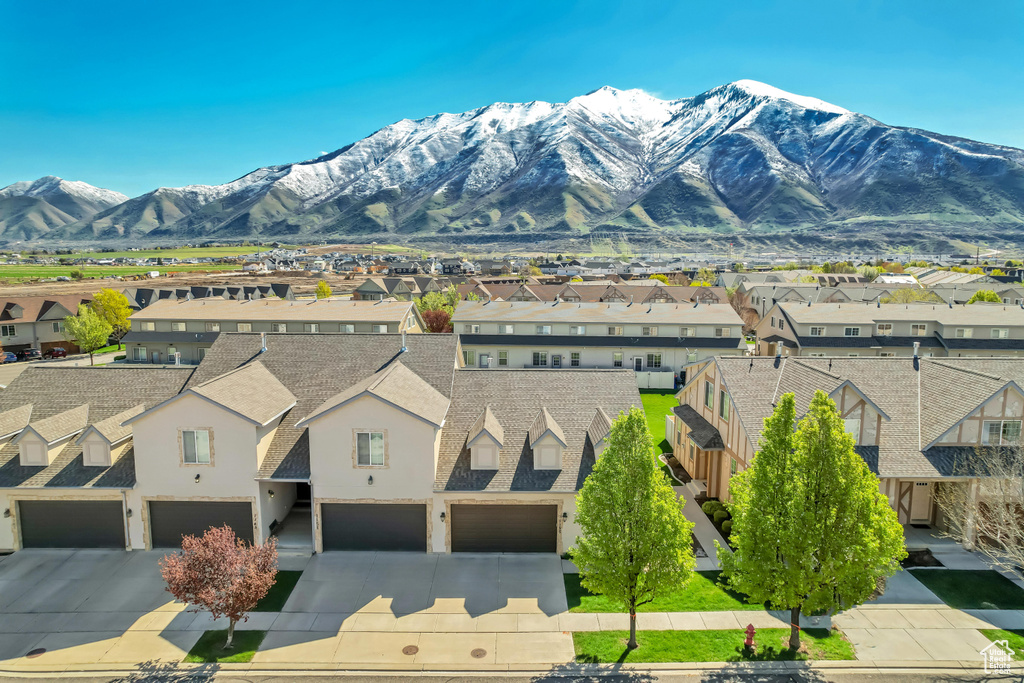 View of mountain feature with a residential view