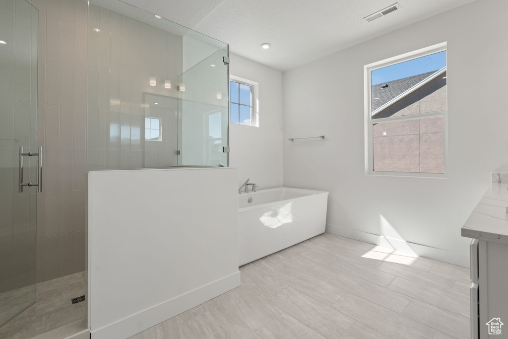 Photo 5 for MLS #2082242 at 1154 W Gossamer Ln #10