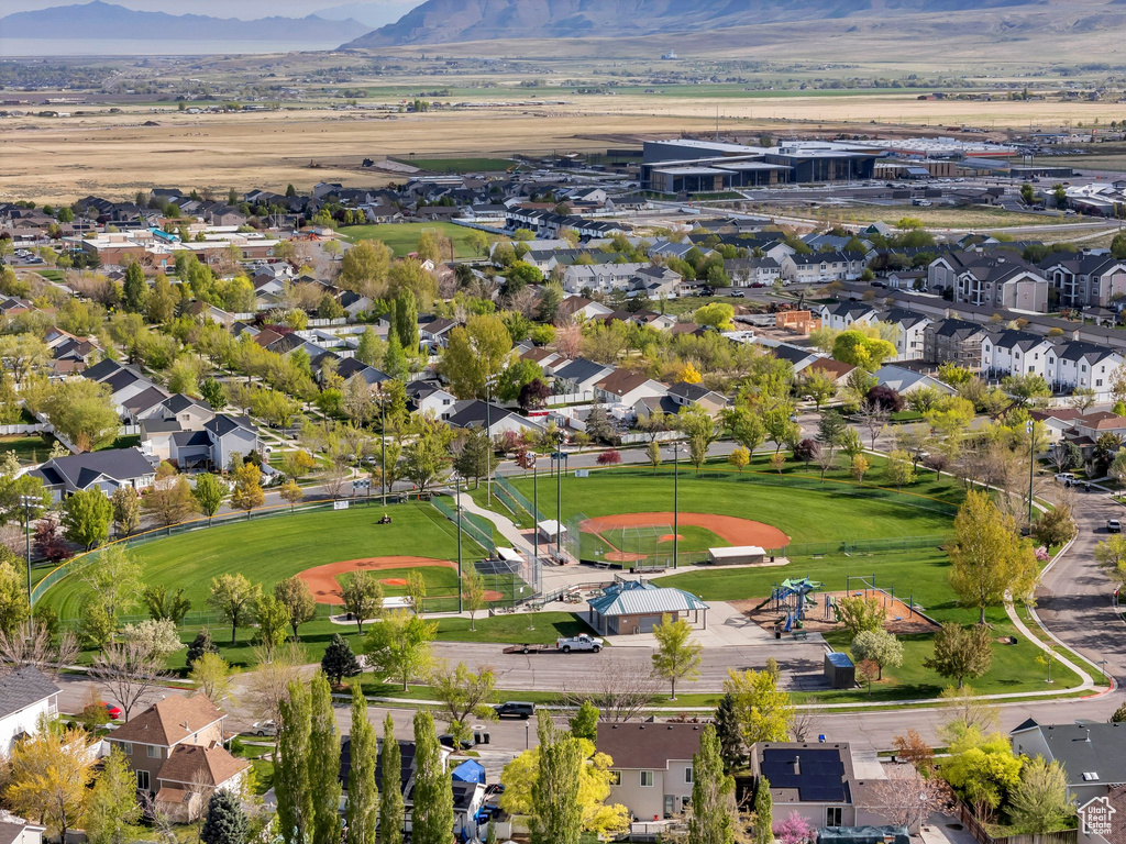 Drone / aerial view featuring a residential view and a mountain view