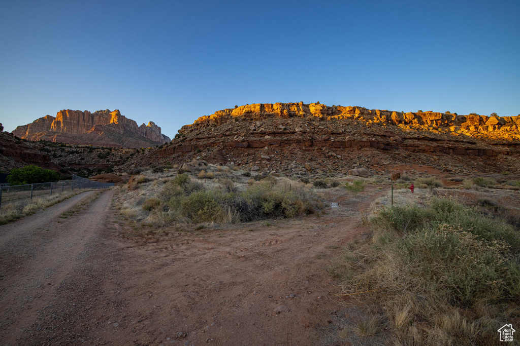 View of mountain feature